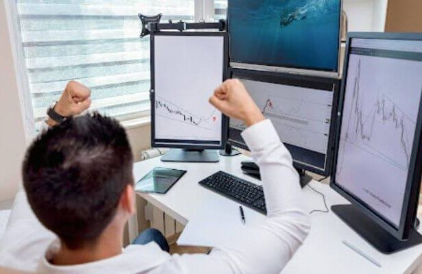 How Entrepreneurs Can Use ETFs to Grow Wealth
